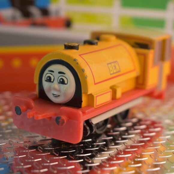 Ben 1991 - ERTL Diecast Train Take and Play Thomas the Tank Engine and Friends - Picture 3 of 8